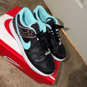 Nike Barbershop Dunk Low Retro SE - with box
